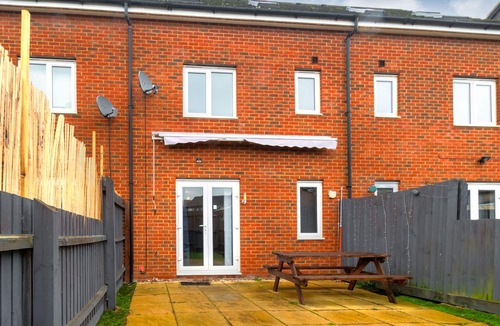 Peterborough House | Westlake Serviced Accommodation