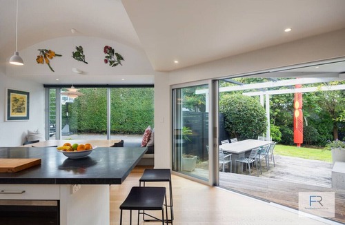 Westmere House | Westmere Poolside Escape