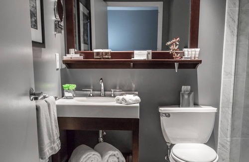 Livingston Hotel | Westminster Hotel