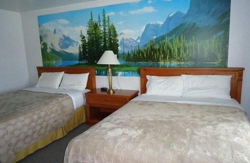 Beachville Hotel | Westmount Motel