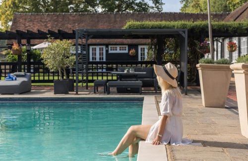 Guildford Apartment | Weston Cottage 4