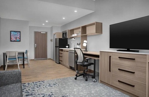 Weston Hotel | Weston Suite | 3 mi to Sawgrass Mills & Amerant Arena