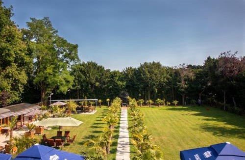 Great Houghton Hotel | Westone Manor Hotel