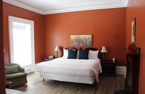 St. Mary's Hotel | Westover Inn