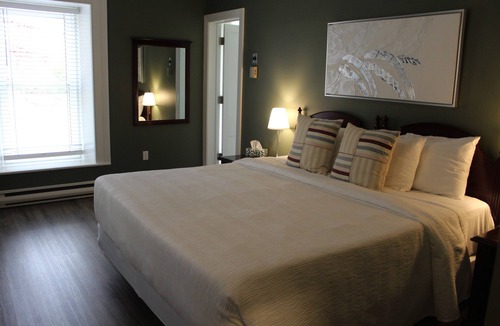 St. Mary's Hotel | Westover Inn