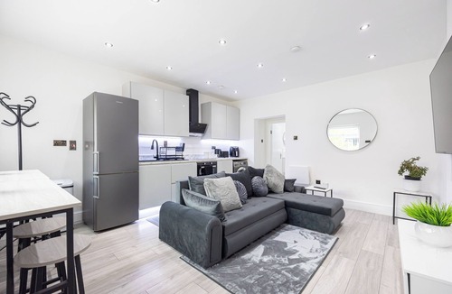 Levenshulme Apartment | Westpoint Luxury Apartment