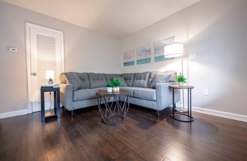 Beach Park Apartment | Westshore South Tampa