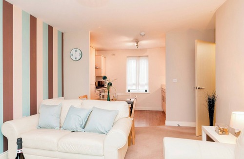 Basingstoke Cottage | Westside Apartment 4