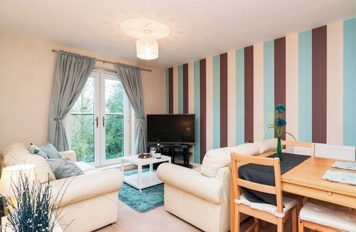 Basingstoke Cottage | Westside Apartment 4