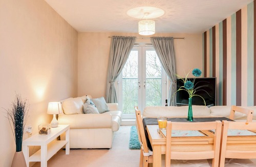 Basingstoke Cottage | Westside Apartment 4