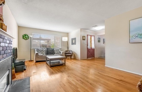 Westside Santa Cruz House | Westside Beauty