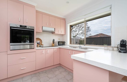 Altona House | Westside Lake and Bay - Altona