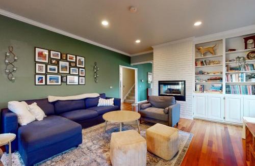 North Admiral House | Westside Sanctuary