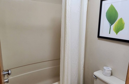 Westlake Hotel | WestSpring Inn