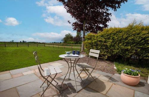 MacMerry House | Westwood Cottage