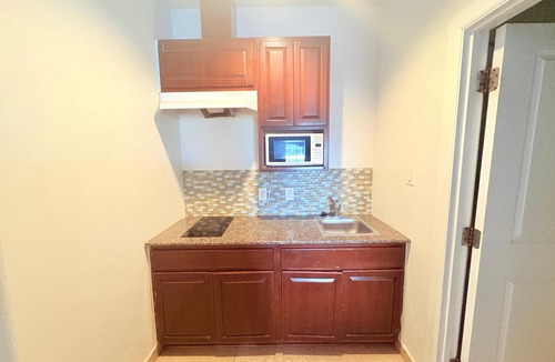 Gonzales Hotel | Westwood Inn Extended Stay Gonzales TX