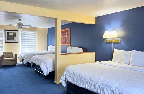 Fulton Hotel | Westwoods Motel