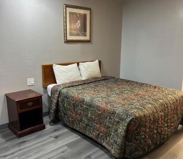 Hubbard Hotel | Westworld Country Inn