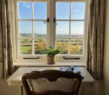 Weston under Wetherley House | Wethele Manor