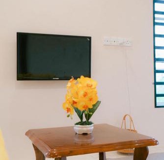 Perak Tengah District House | Wewe Homestay