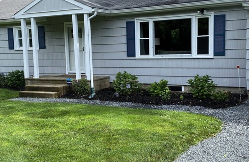 Saunderstown House | WFN - Work from Narragansett this Winter?