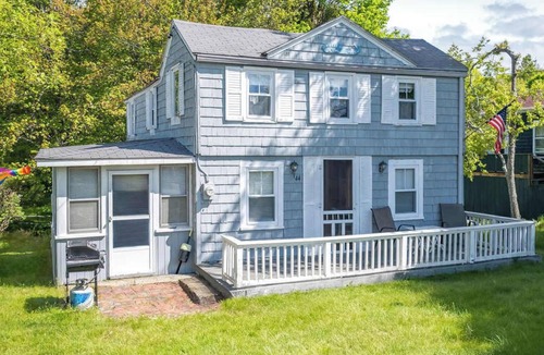 Peaks Island House | Whale of a Time Summa