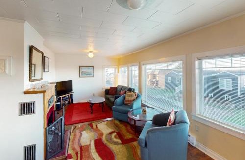 Depoe Bay House | Whale - Watcher's Perch