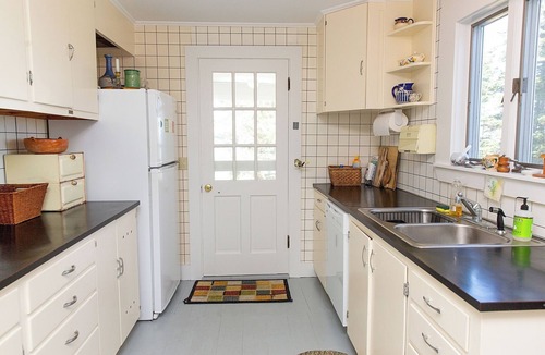 Stonington Cottage | Whaleback-on a secluded point in the Oceanville