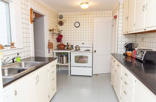 Stonington Cottage | Whaleback-on a secluded point in the Oceanville