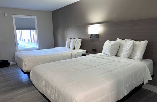 New Bedford Hotel | Whaler Inn and Suites