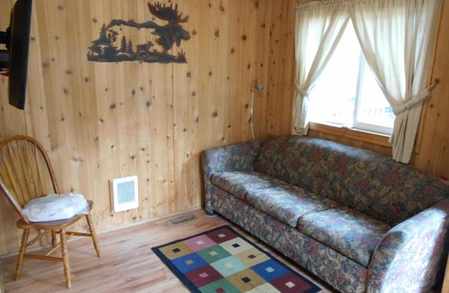 South Beach Resort | Whalers Rest Cabin 11