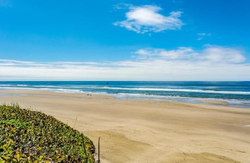 South Beach Resort | Whalers Rest Cottage 2