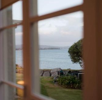 Encounter Bay Villa | Whalers Rest- Ocean Front- Victor Harbor