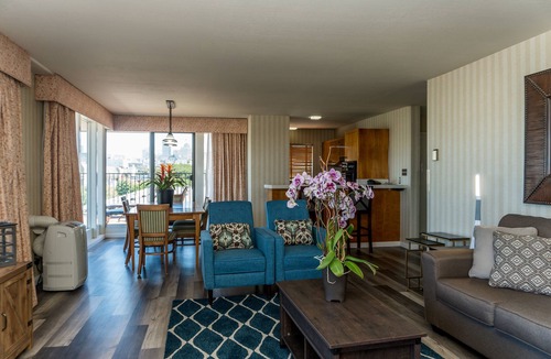 Fisherman's Wharf Hotel | Wharf Inn