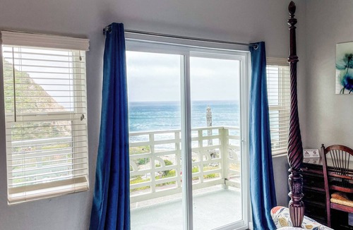 Point Arena Hotel | Wharf Master's Inn