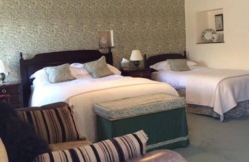 Richmond Bed & Breakfast | Whashton Springs Farm