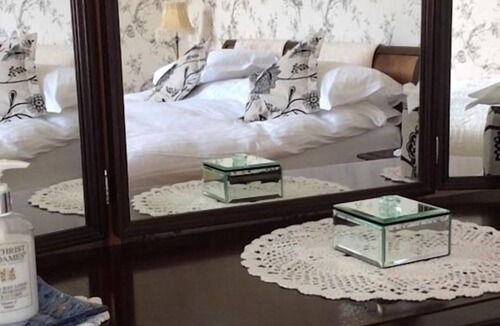 Richmond Bed & Breakfast | Whashton Springs Farm