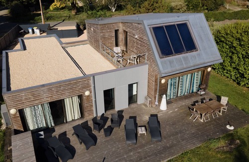 Pleumeur-Bodou Villa | What if luxury was space