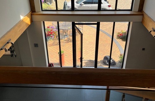 Manningtree House | Wheatsheaf Barn Retreat