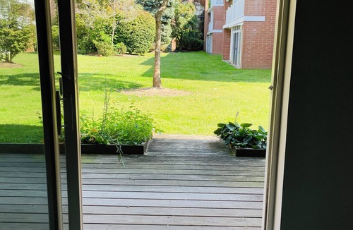 Elkins Park Apartment | Wheelchair accessible & ground floor 2BR, 2BA