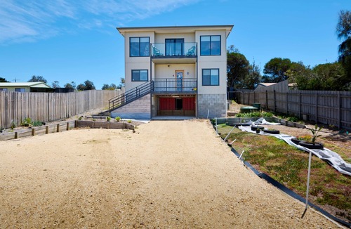 Paradise Beach House | Wheeler’s Paradise