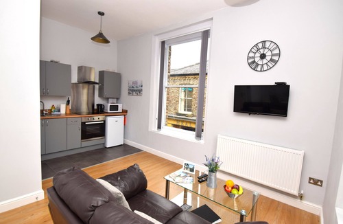 Malton Apartment | Wheelgate Double Bedroom Central Malton