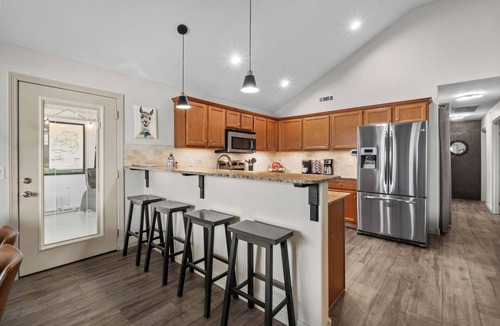 Downtown House | WheelHaus on Monroe : Bikers Oasis!