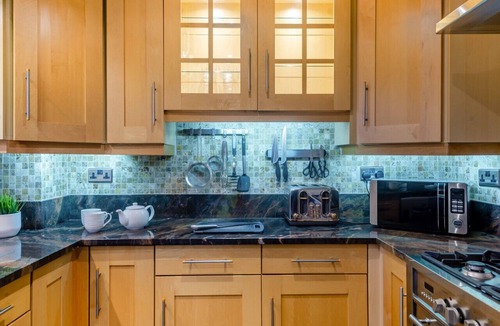 Warwick House | Wheelwright Mews House