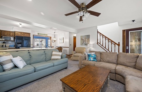 Chincoteague House | Whelks on Willow - Private Pool!