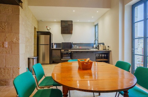 Candes-Saint-Martin House | When heritage, art and well-being meet