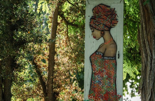 Candes-Saint-Martin House | When heritage, art and well-being meet