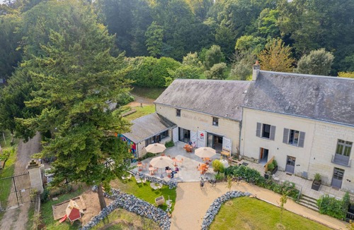 Candes-Saint-Martin House | When heritage, art and well-being meet