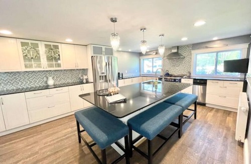 Little Compton House | Where the beach meets the farm…coastal country living at its best.