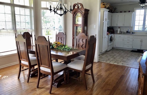 Warrensburg House | Where the Missouri sky wakes up first. Peaceful mornings you’ll never forget.